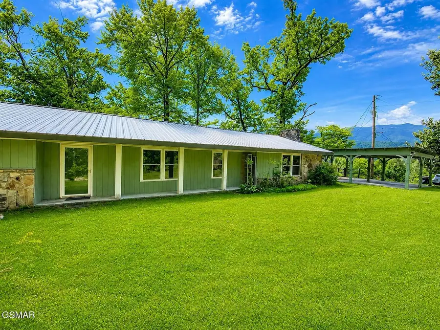 505 Crest Road, Gatlinburg, TN 37738 - #2