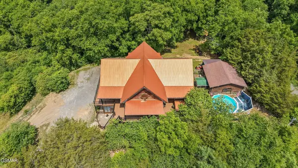 320 Cherry Hill Way, Newport, TN 37821