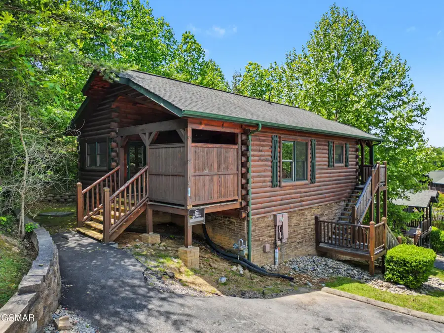 816 Spirit Loop Way, Gatlinburg, TN 37738 - #2
