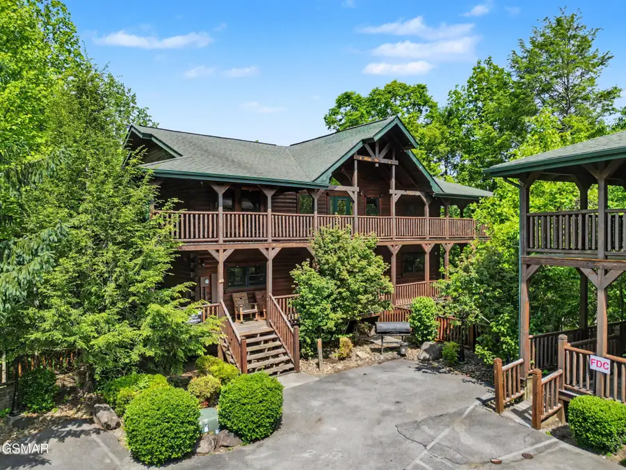 805 Spirit Loop Way, Gatlinburg, TN 37738 - #3
