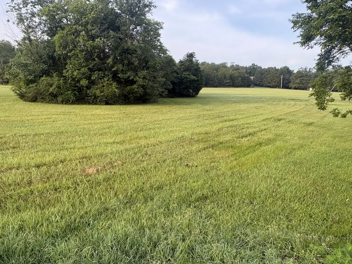 1390 W Richmond Shop Rd, Lebanon, TN 37090 - #1