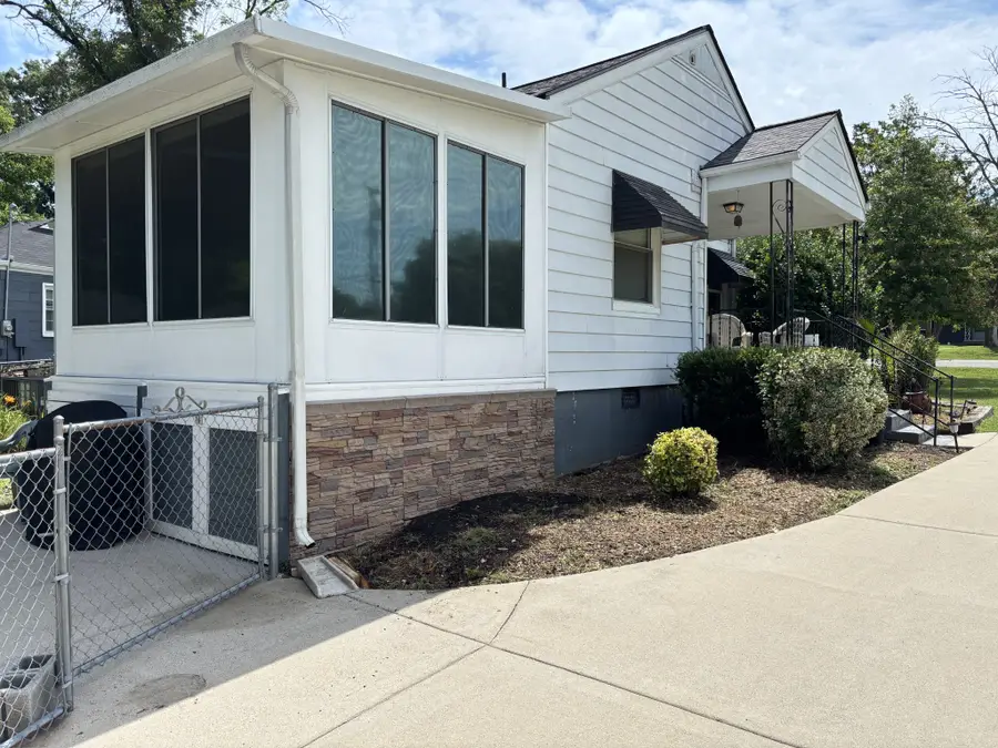 2825 Surrey Rd, Nashville, TN 37214 - #2