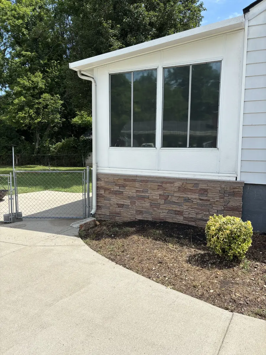 2825 Surrey Rd, Nashville, TN 37214 - #3