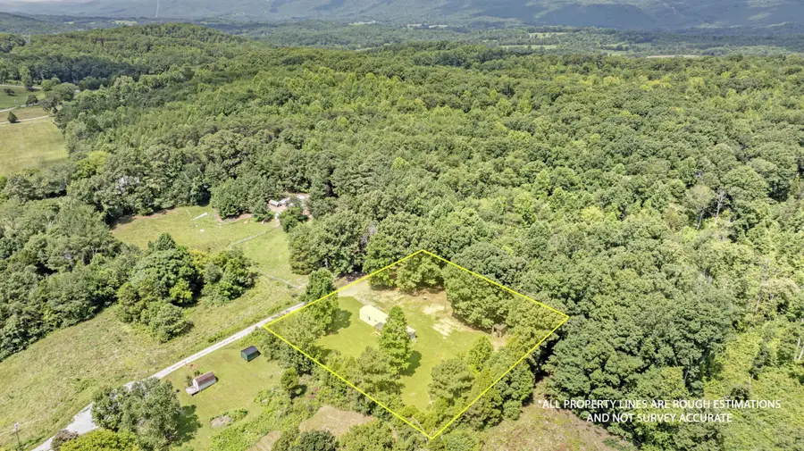 240 Sundance Drive, Evensville, TN 37332 - #2