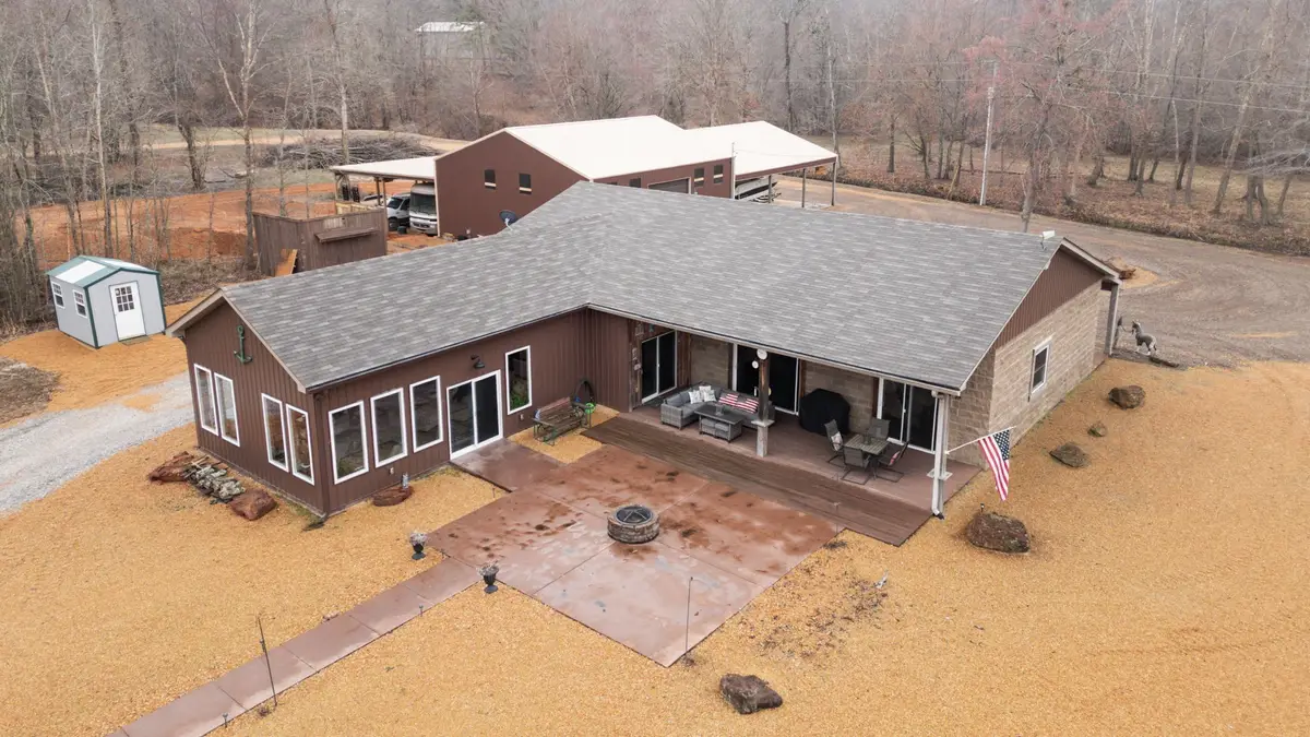 11957 Hwy 79n, Buchanan, TN 38222 - #1