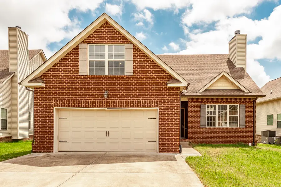 1040 Harper Dean Way, Gallatin, TN 37066 - #2