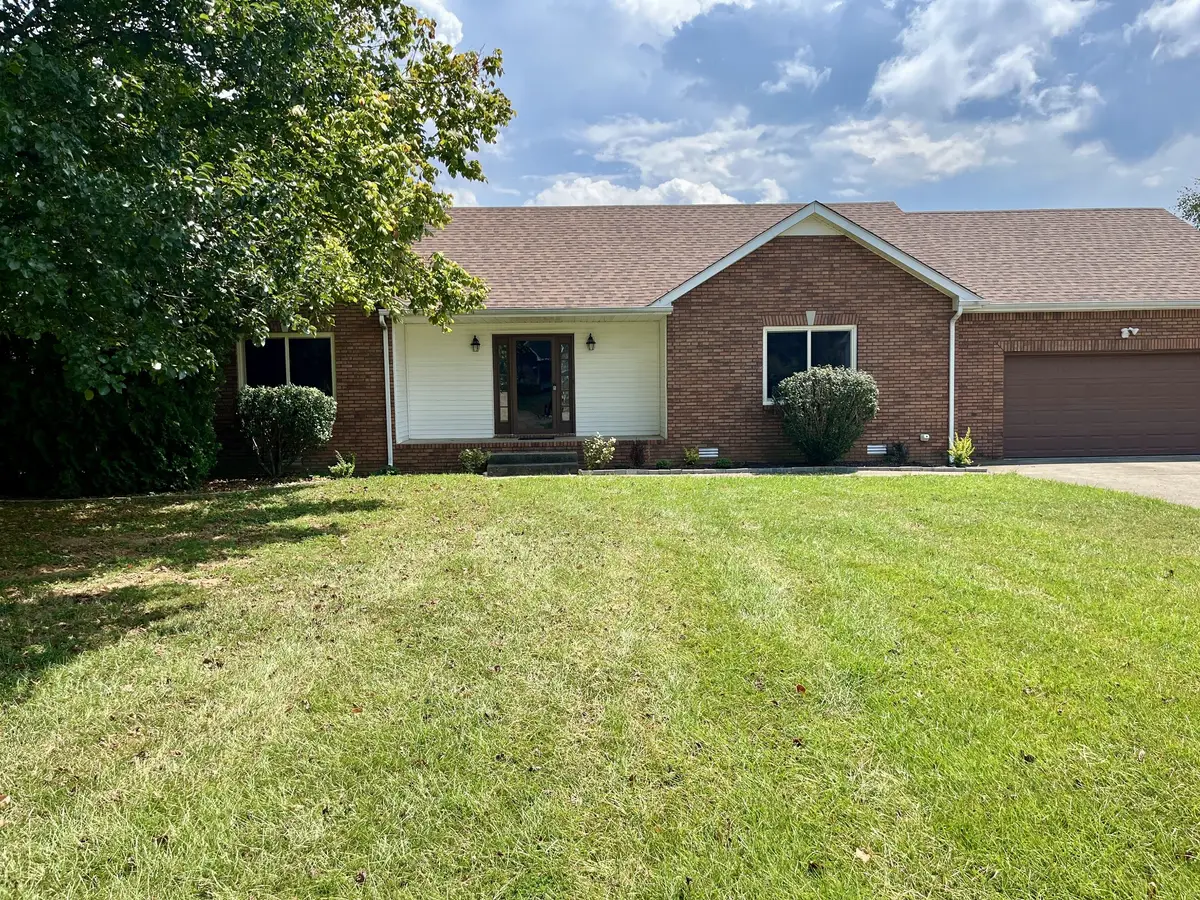 2758 Shepherds Ct, Woodlawn, TN 37191 - #1