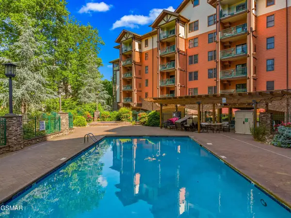 215 Woliss #201, Gatlinburg, TN 37738