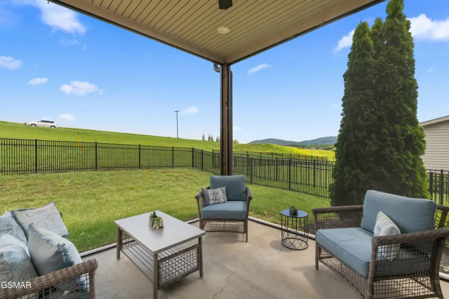 2221 Boulder Crest Lane, Sevierville, TN 37876 - #2