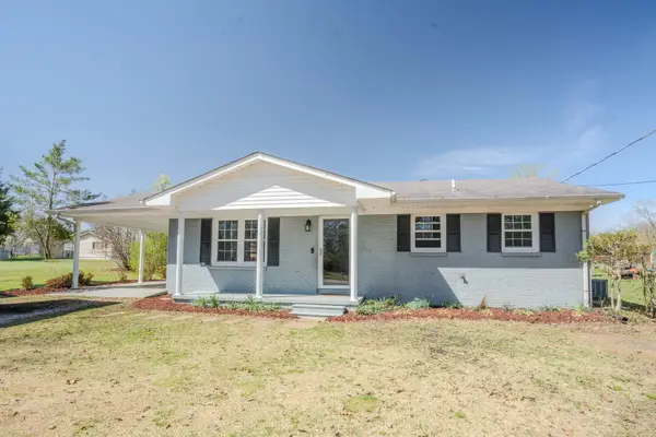 705 N Military St, Loretto, TN 38469