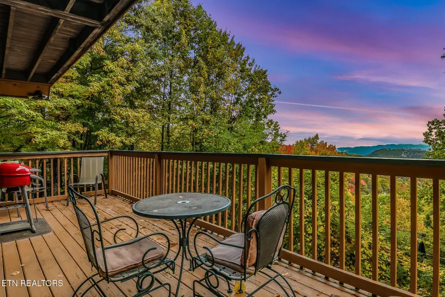 1819 W Arolla Ct. Court, Gatlinburg, TN 37738 - #3