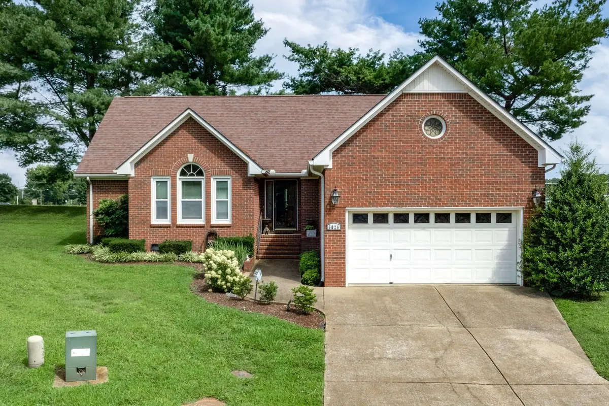 5026 Camelot Dr, Columbia, TN 38401 - #1