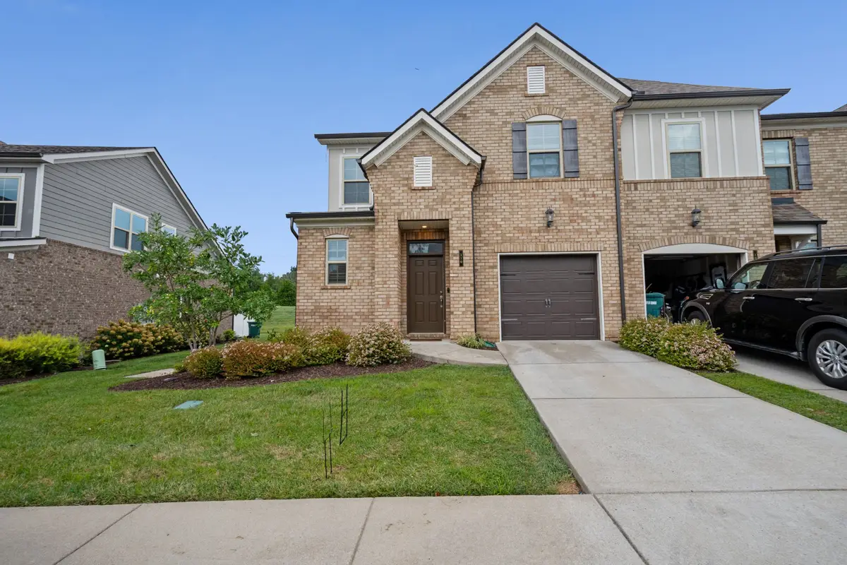 110 Bluestem Ct, Lebanon, TN 37090 - #1