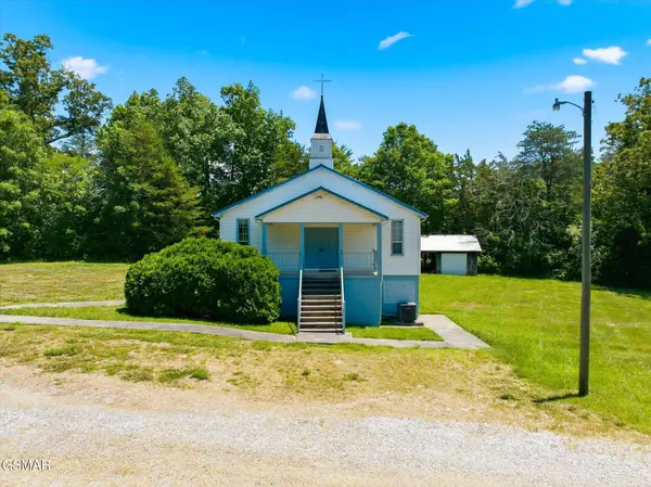 2940 Calderwood Highway, Maryville, TN 37801