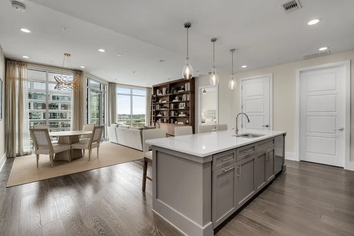 20 Rutledge St #303, Nashville, TN 37210 - #1