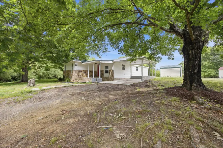 223 N Elm Street, Whitwell, TN 37397 - #2