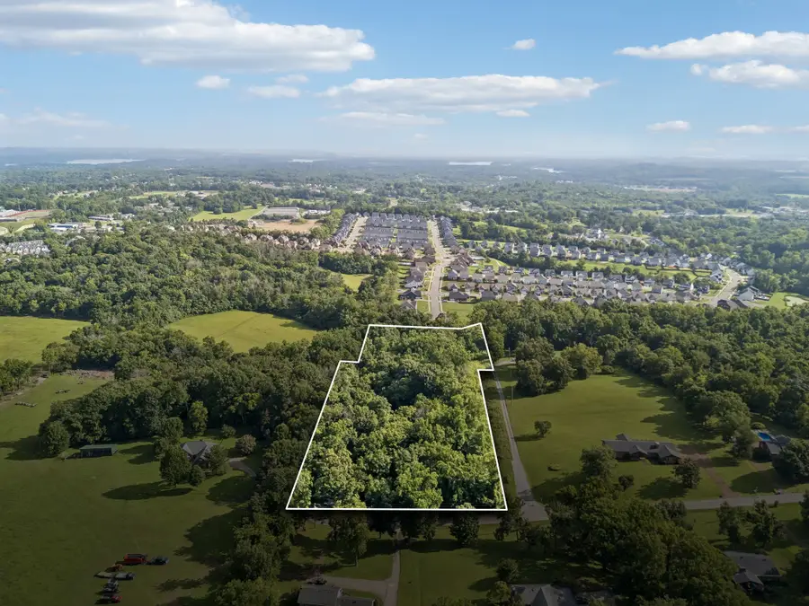 501 Young Dr, Mount Juliet, TN 37122 - #2
