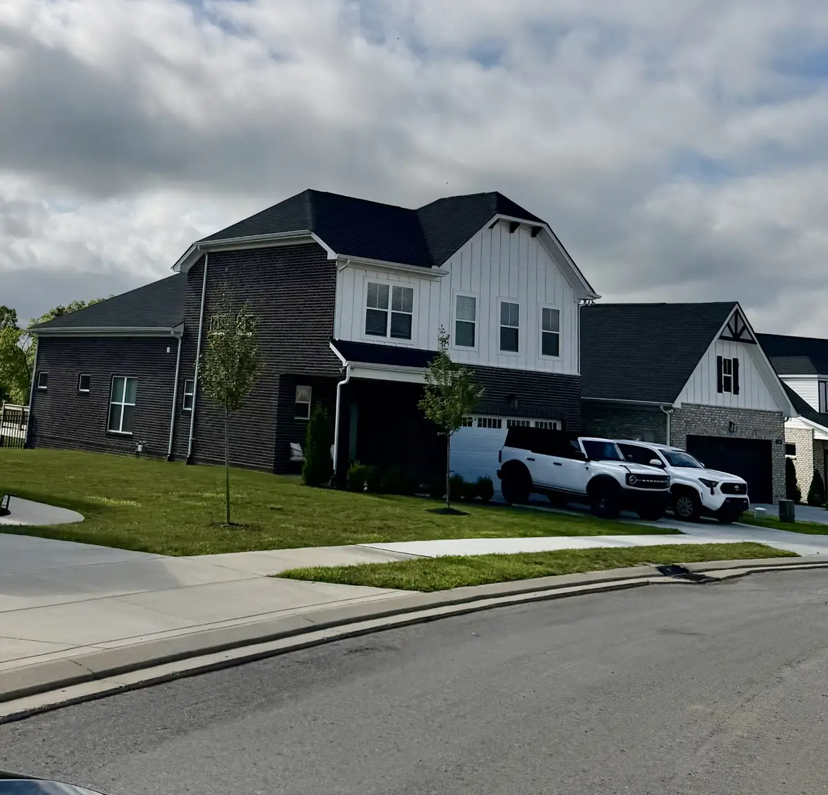 218 Hudson Dr, Gallatin, TN 37066 - #1