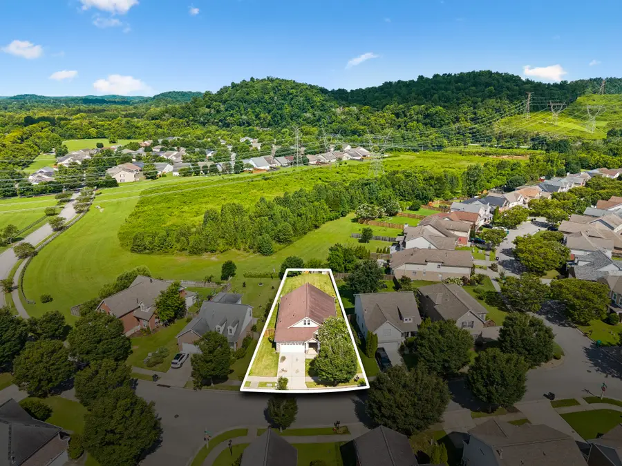 1008 Riverspring Dr, Nashville, TN 37221 - #3