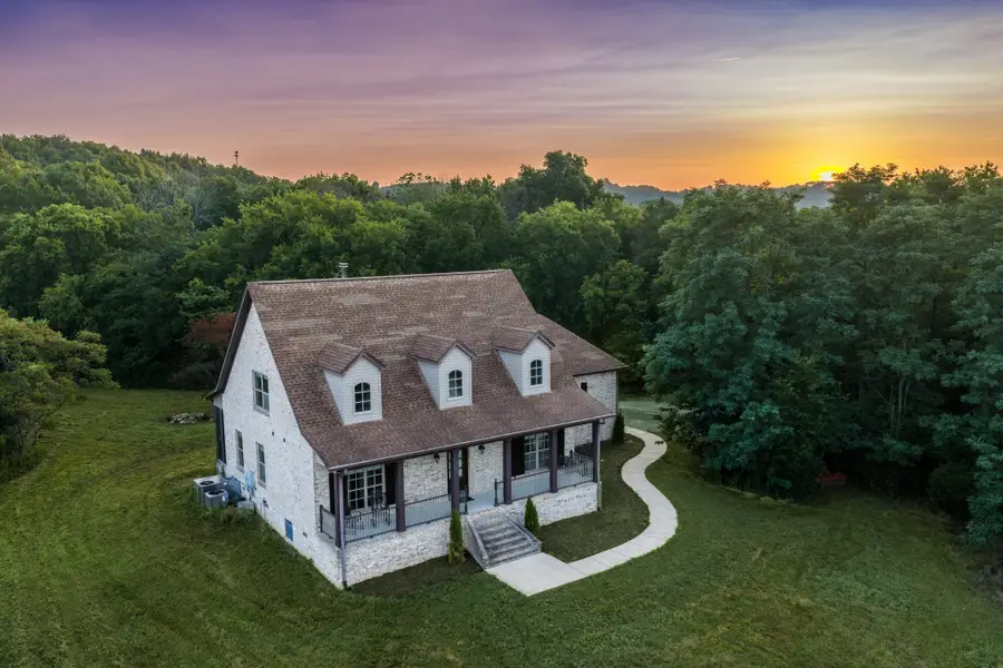 128 Leath Ln, Bethpage, TN 37022 - #3
