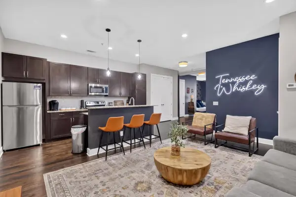 210 30th Ave N #309, Nashville, TN 37203