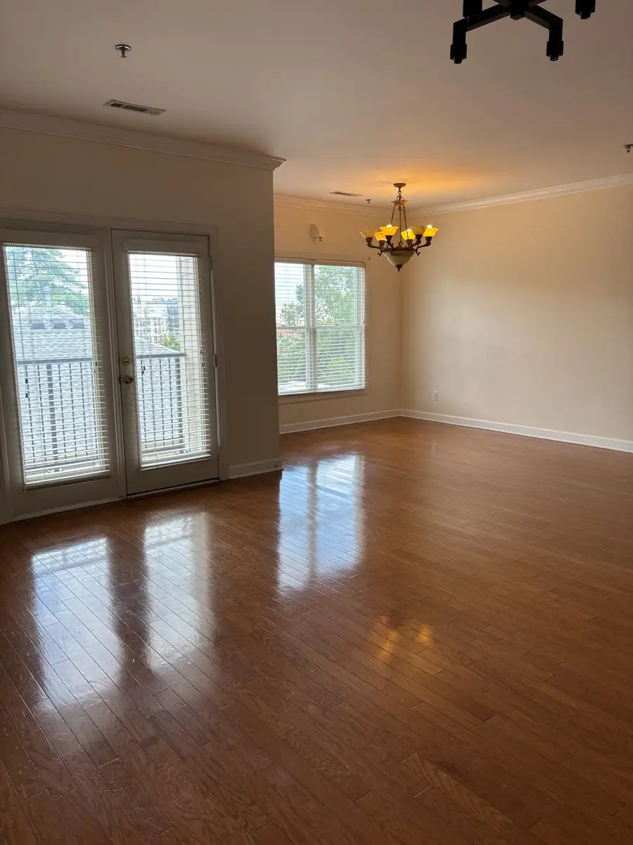 116 31st Ave N #301, Nashville, TN 37203 - #2