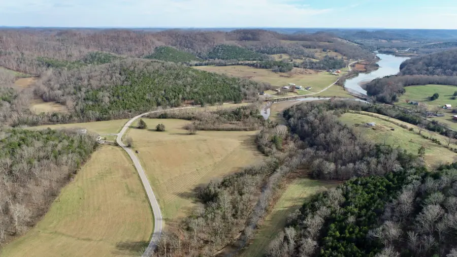 944 Wartrace Hwy, Pleasant Shade, TN 37145 - #3
