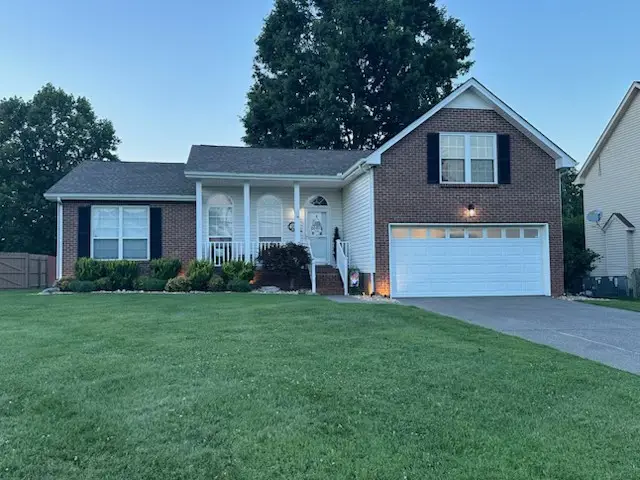 612 Bradford Dr, Gallatin, TN 37066 - #1