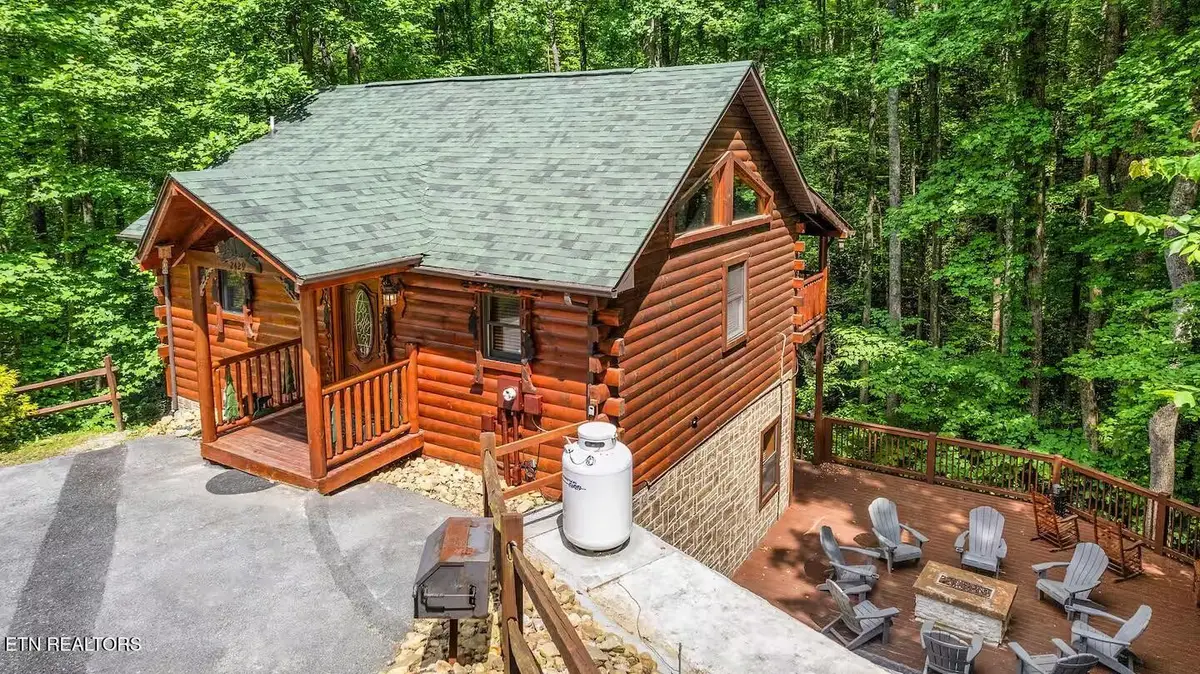 2429 Shady Creek Way, Sevierville, TN 37862 - #1