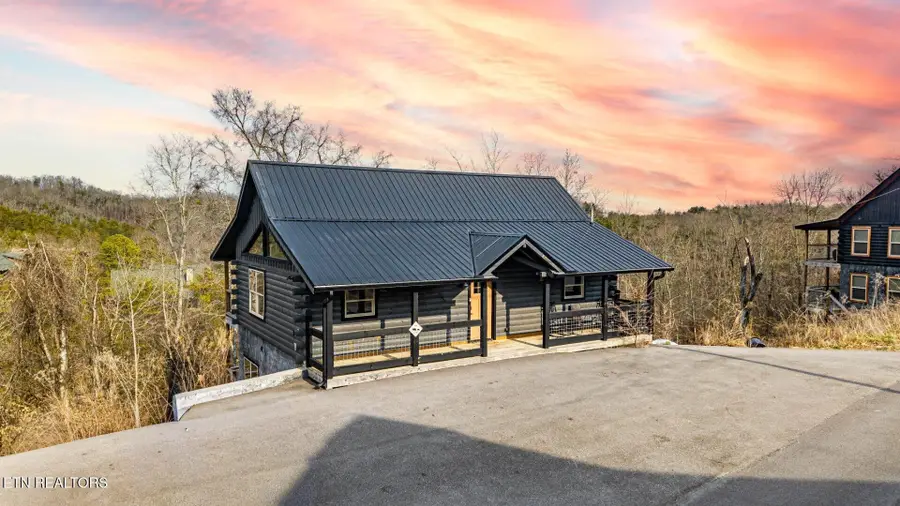 2104 Eagle Feather Drive, Sevierville, TN 37876 - #3