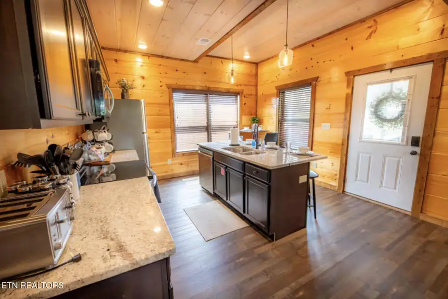 855 Osprey Way, Pigeon Forge, TN 37863 - #3