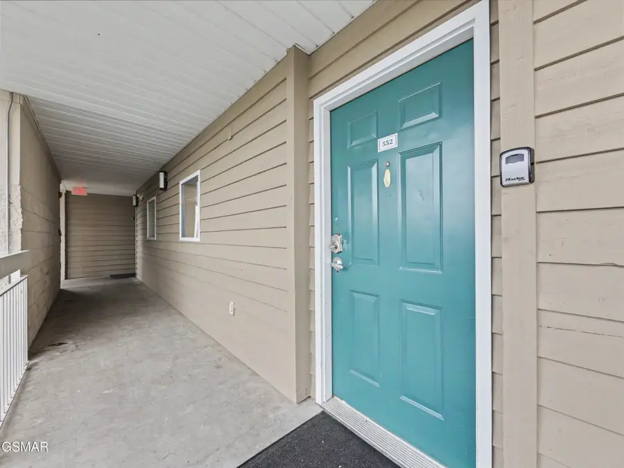 205 Ogle Drive #UNIT 552, Pigeon Forge, TN 37863 - #2