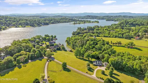 3842 Attley Drive, Louisville, TN 37777