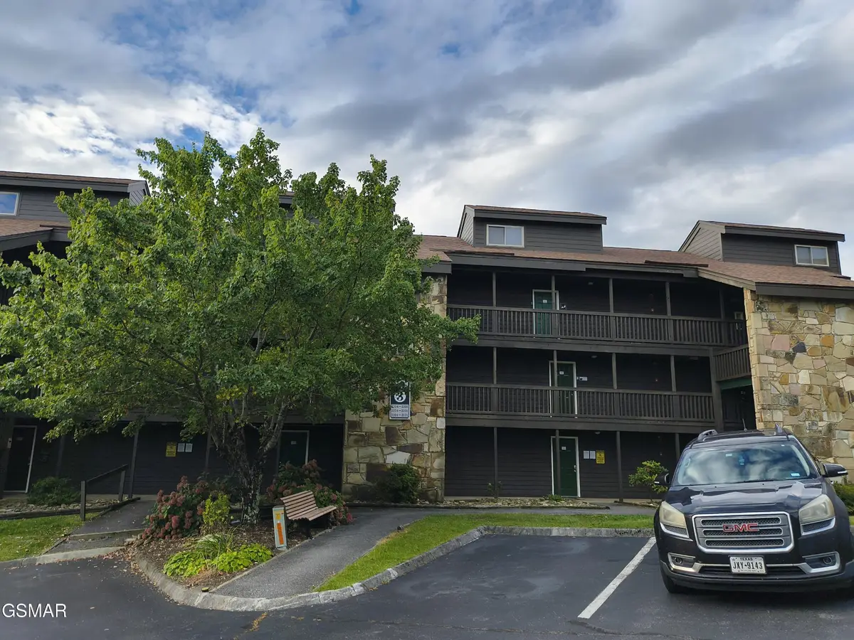 1380 Ski View Drive #APT 3303, Gatlinburg, TN 37738 - #1