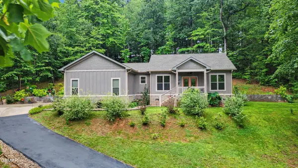 1016 Country Mountain Road, Cosby, TN 37722