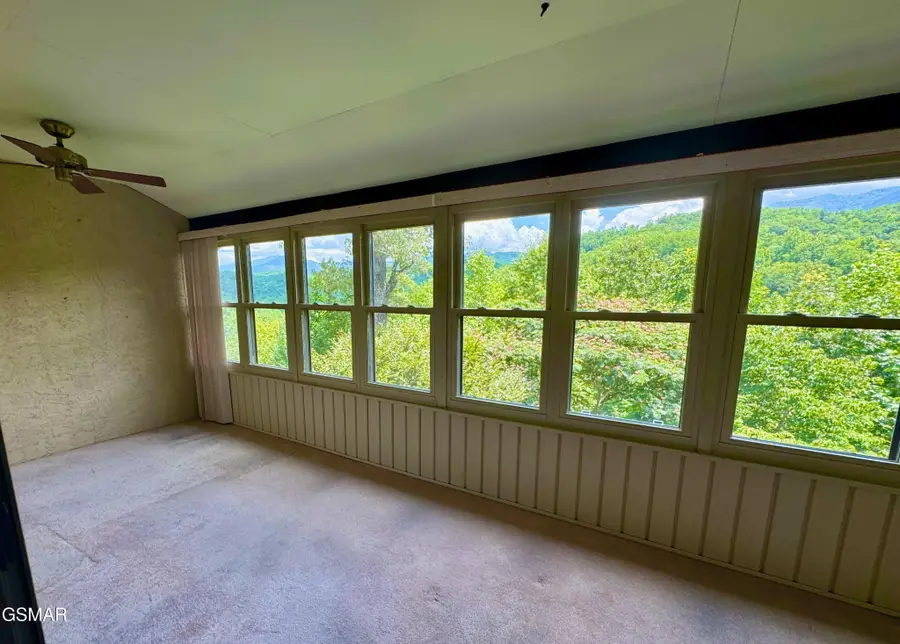 224 Woodland Road #UNIT 302, Gatlinburg, TN 37738 - #2