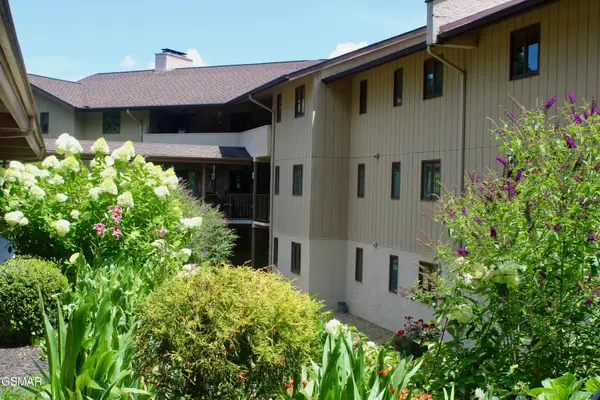 224 Woodland Road #UNIT 103, Gatlinburg, TN 37738