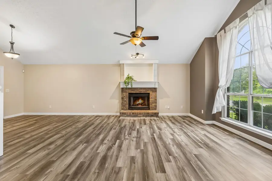 4304 Brackenwood Dr, Old Hickory, TN 37138 - #3