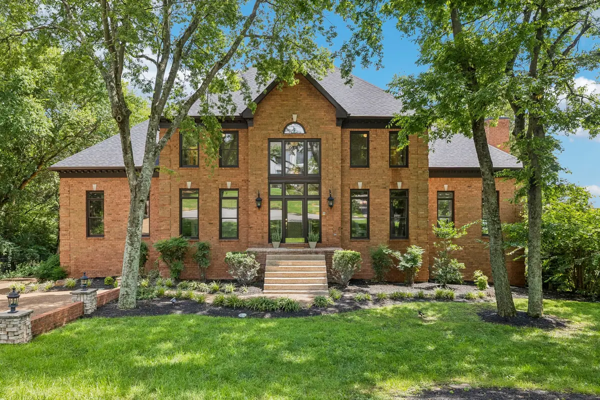 9129 Brentmeade Blvd, Brentwood, TN 37027 - #1