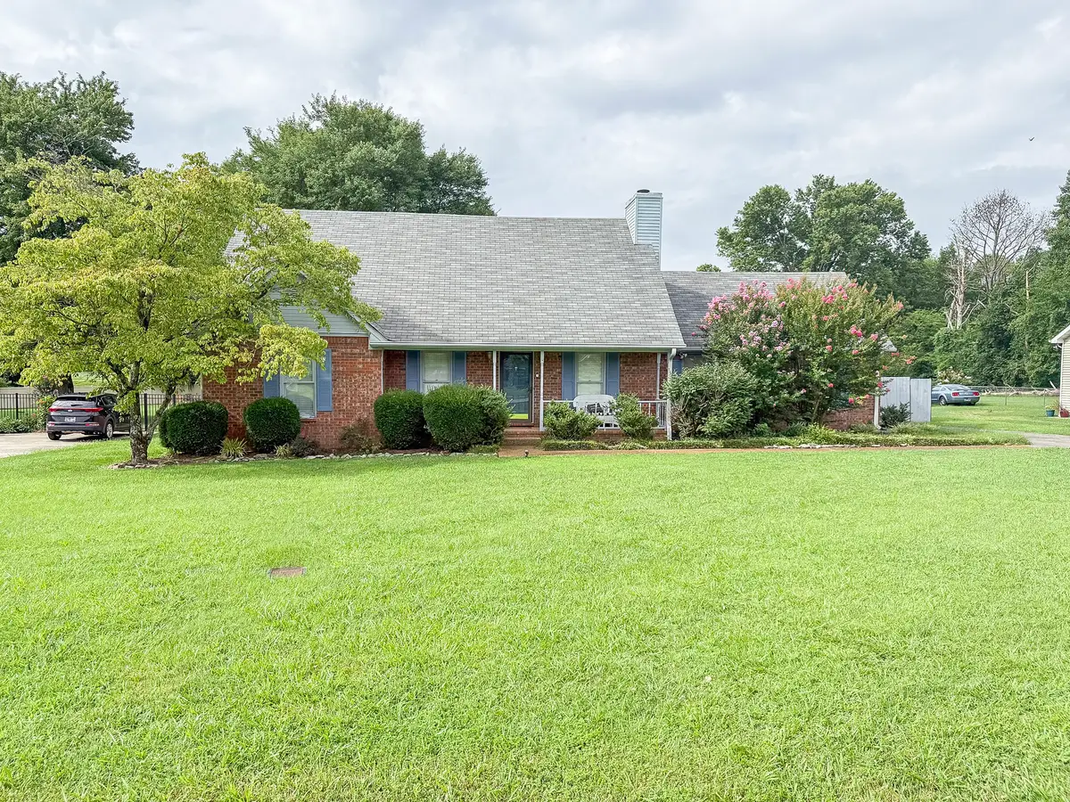 709 Rob Ln, Lascassas, TN 37085 - #1