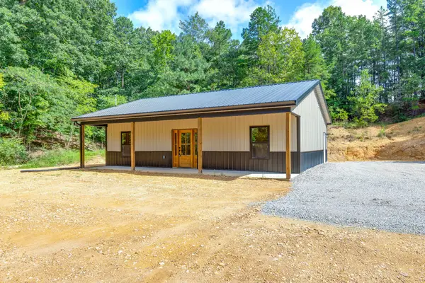 225 Piney Creek Rd, Hohenwald, TN 38462