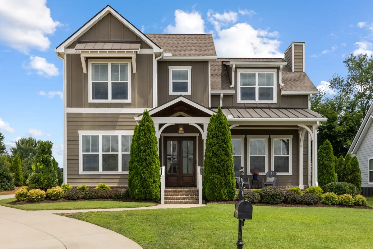 998 Spruce Ridge Ln, Spring Hill, TN 37174 - #1
