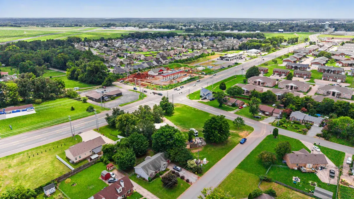 801 Tiny Town Rd, Clarksville, TN 37042 - #1