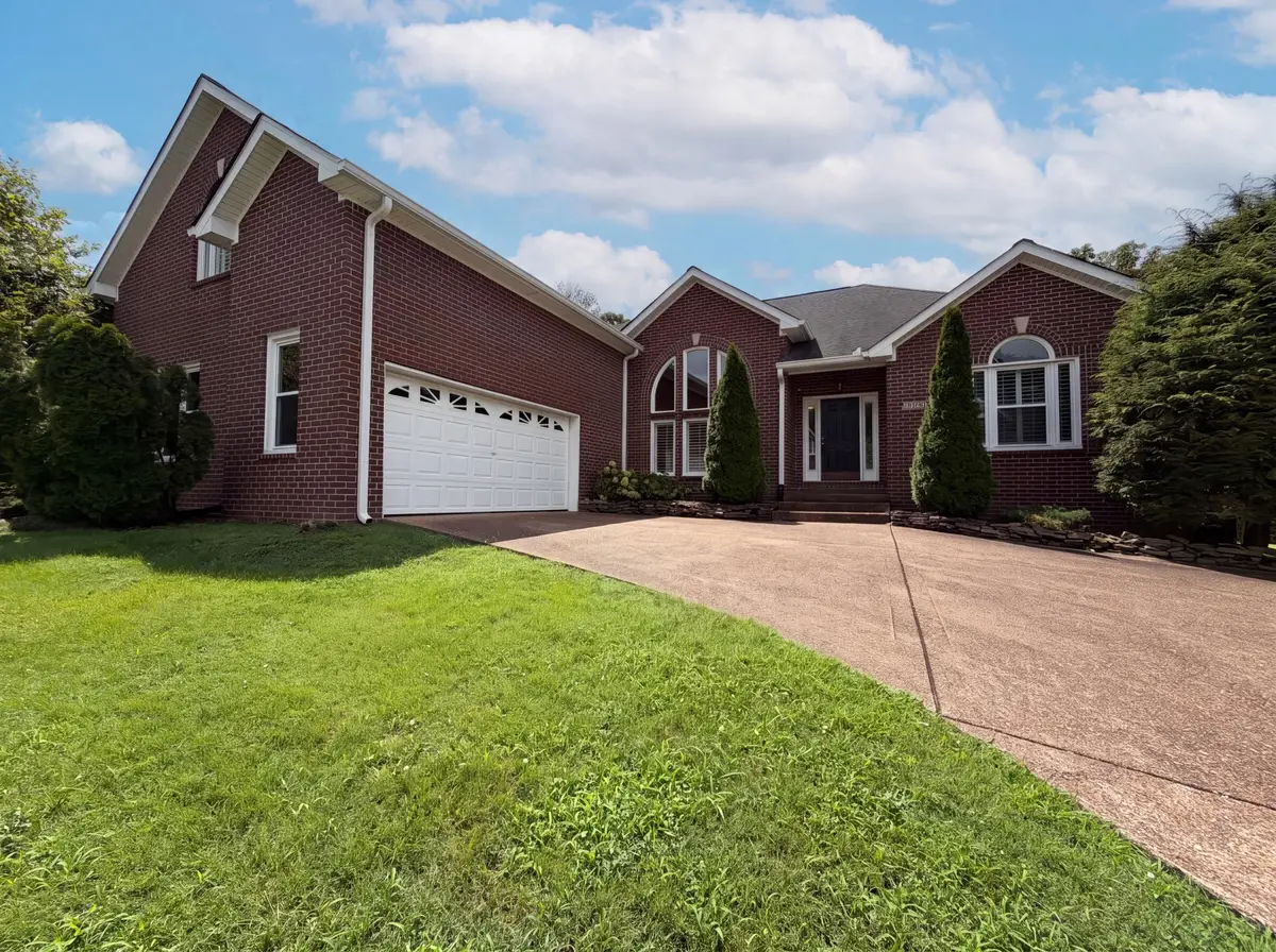 6724 Cold Stream Dr, Nashville, TN 37221 - #1