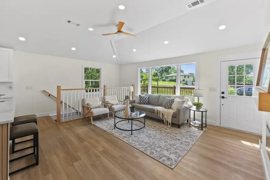 108 Greenlawn Dr, Hendersonville, TN 37075 - #2