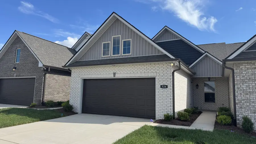 526 W Foxrun, Springfield, TN 37172 - #2