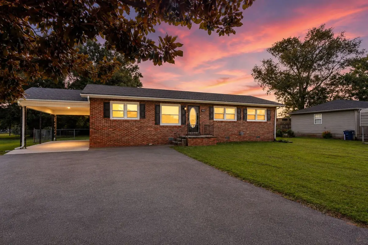 116 Eveningside Dr, Chapel Hill, TN 37034 - #1