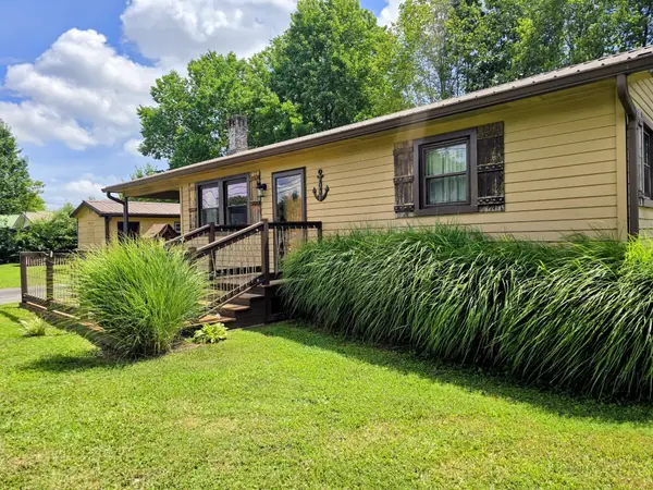 2051 Blythe Avenue Se, Cleveland, TN 37311