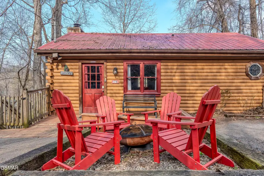 1716 Ridgecrest Drive, Sevierville, TN 37876 - #3