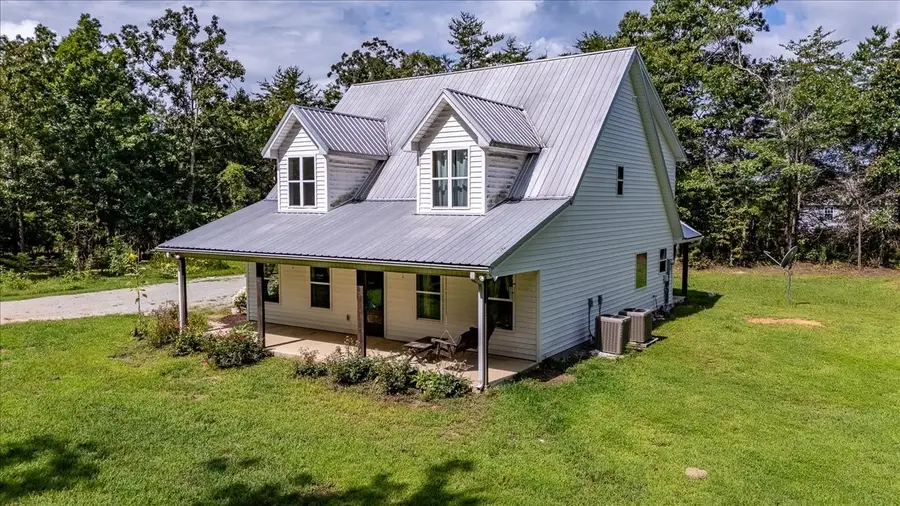 77 Oakwood Ave, Summertown, TN 38483 - #3